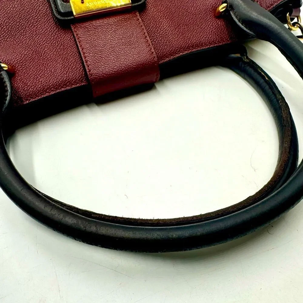 Burberry Medium Pebble Grained Burgundy Leather 2way Buckle Satchel Auth